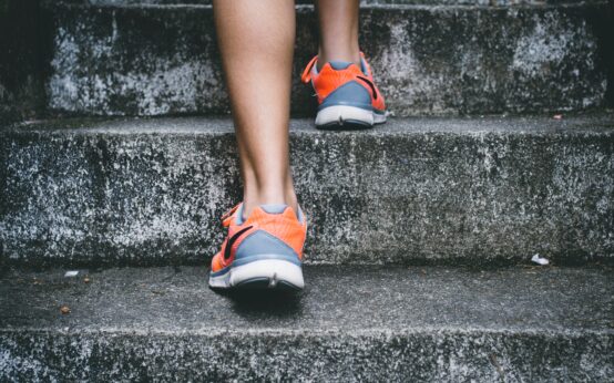 6 Simple But Effective Exercises To Help You Stair Climb Workout