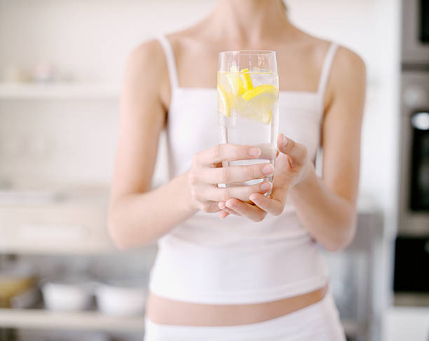From dull skin to weight loss: all the benefits of lemon water